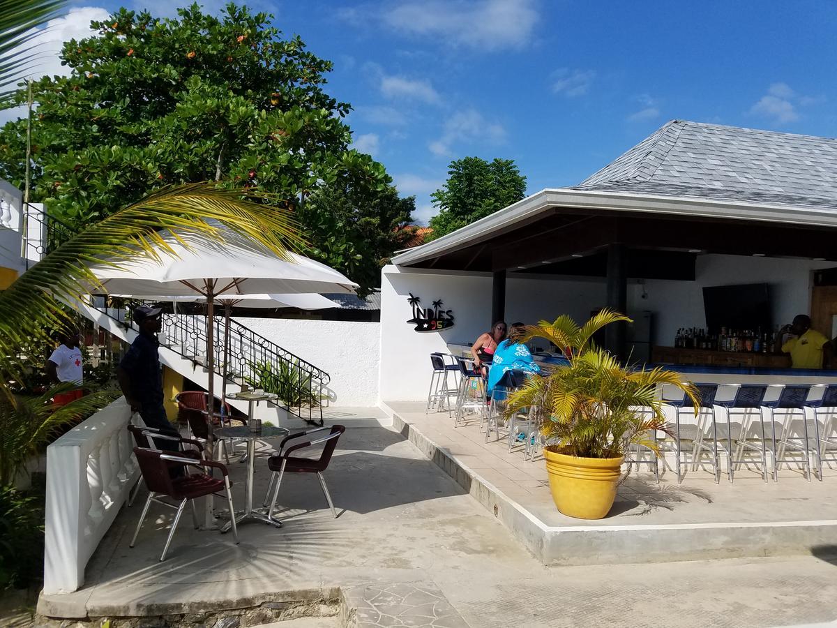 White Sands Negril Exteriör bild