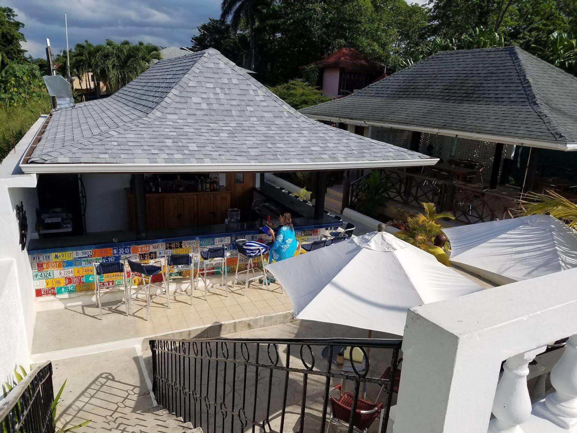 White Sands Negril Exteriör bild